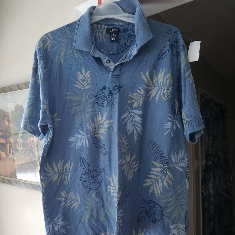 C15  Van Heusen tropical golf shirt 60/40 cotton rayon blend XL